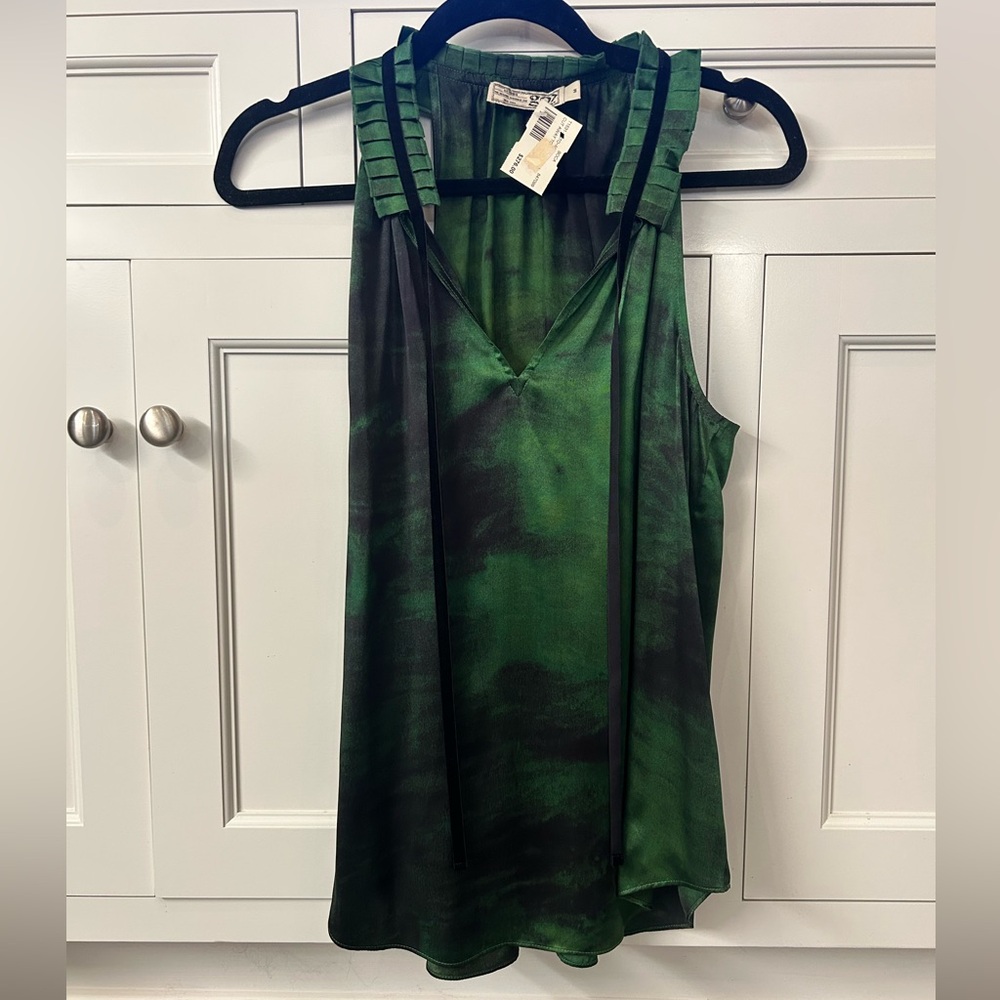 Go Silk Cut Away Top